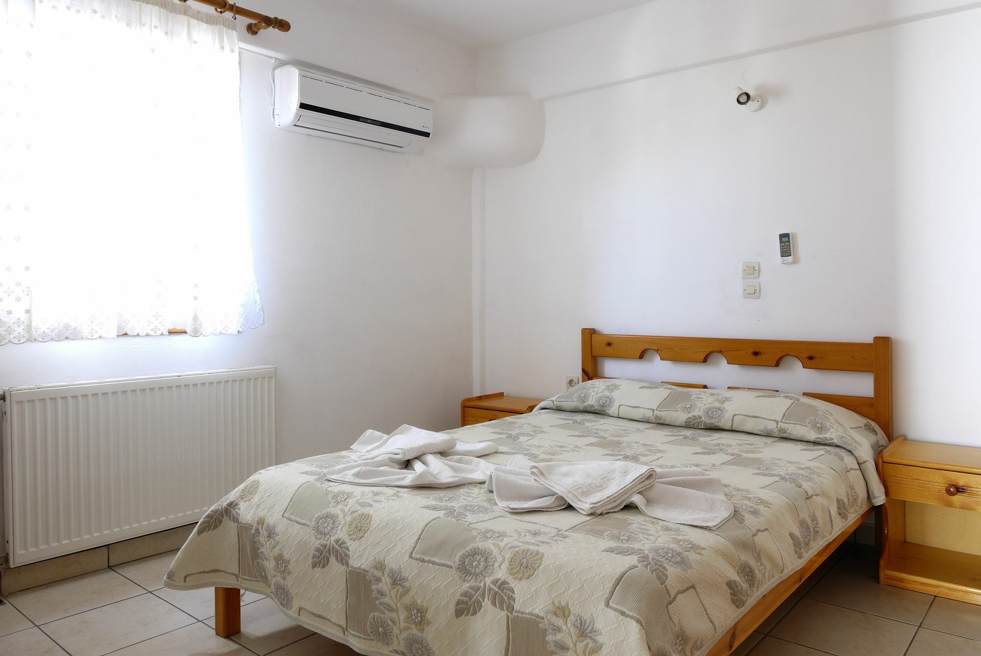 La Celestina Apartments Náoussa Extérieur photo